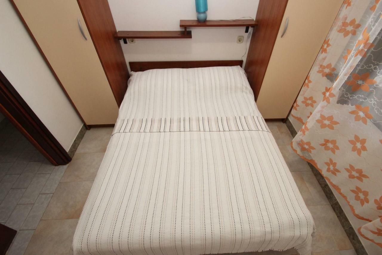 Apartment Sasa Bozac Πόρετς Εξωτερικό φωτογραφία