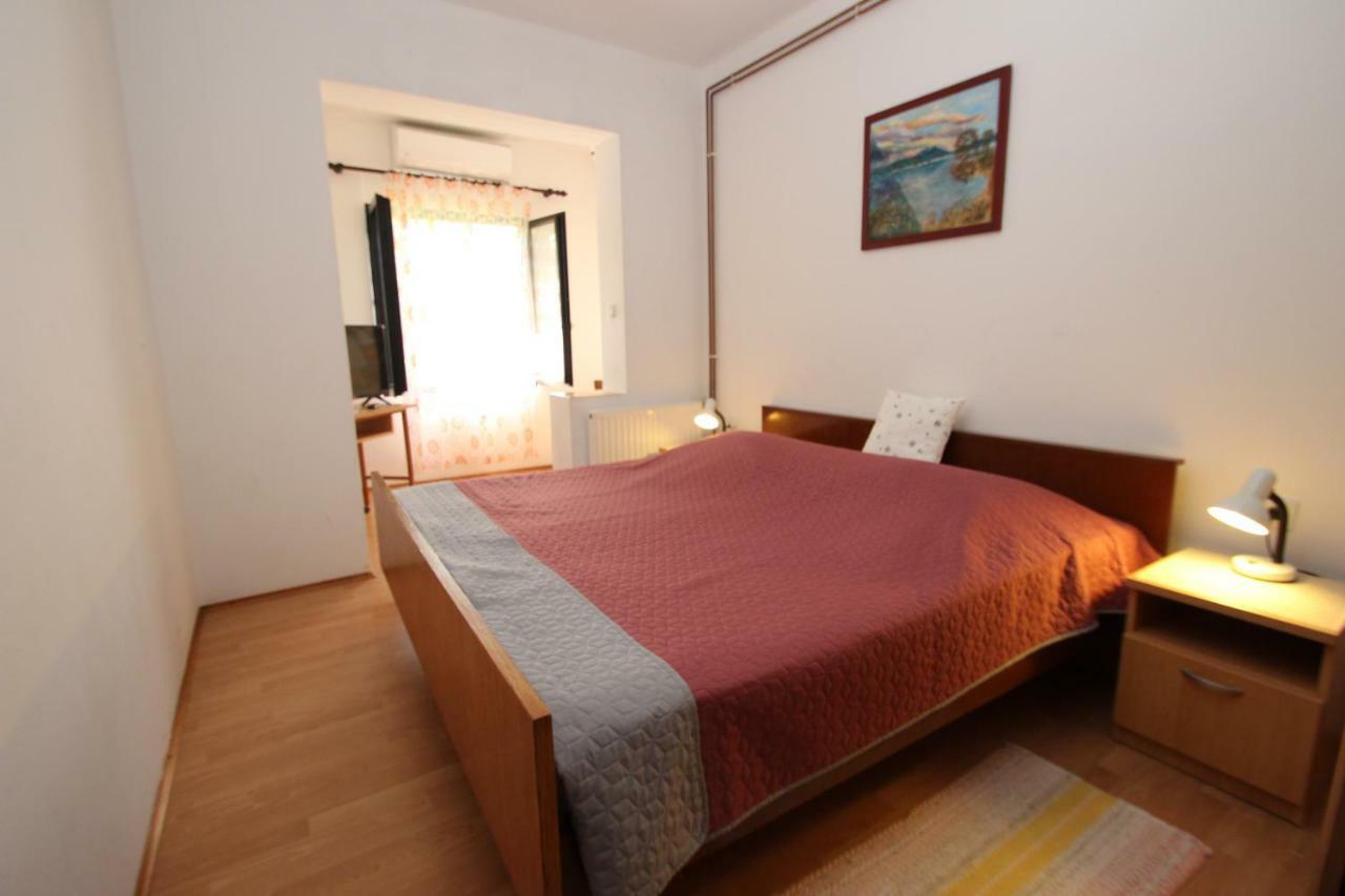 Apartment Sasa Bozac Πόρετς Εξωτερικό φωτογραφία