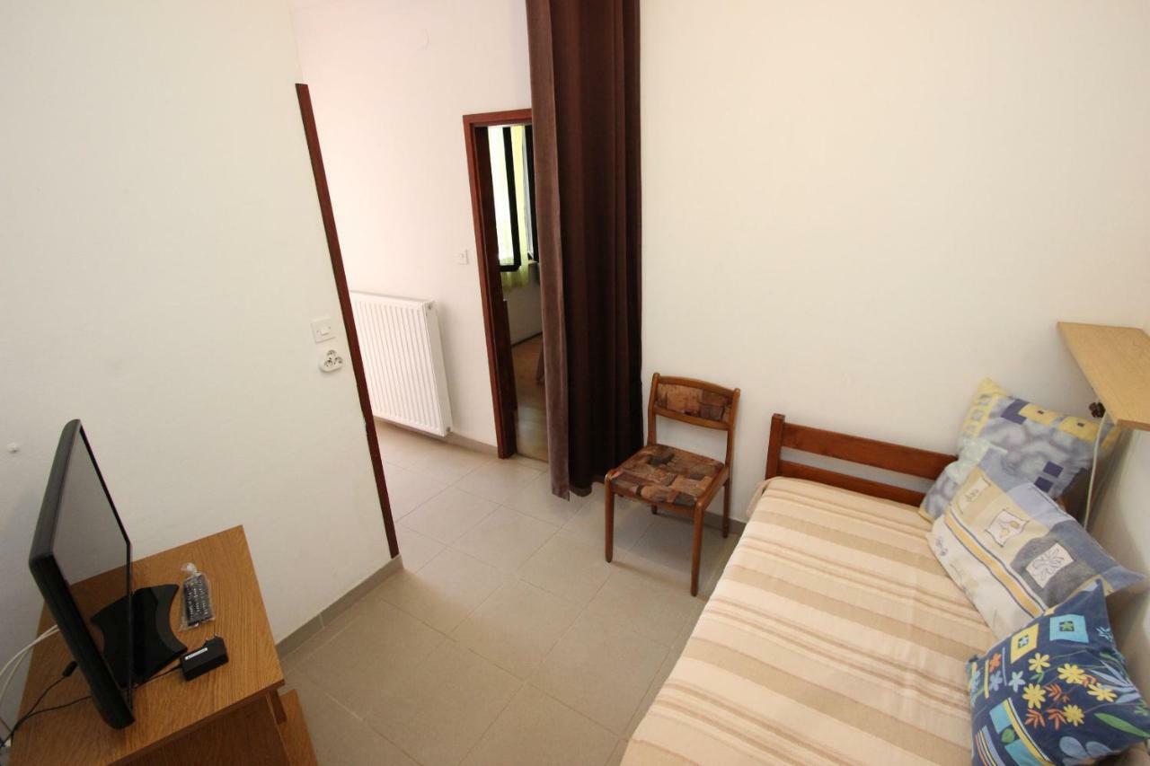 Apartment Sasa Bozac Πόρετς Εξωτερικό φωτογραφία